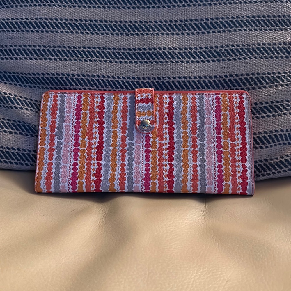 Vera Bradley passport wallet